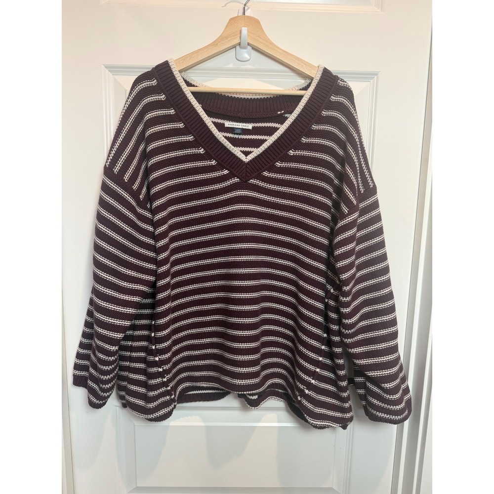 American Eagle Womens XL Burgundy Striped Oversized V-Neck Chunky Knit Sweater